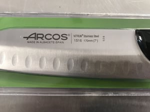 Нож японский Arcos 151600 серия Maitre (170 мм), фото №2, интернет-магазин пищевого оборудования Систем4
