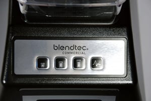 Блендер BlendTec EZ600 з 2-ма чашами Four Side, фото №10, інтернет-магазин харчового обладнання Систем4