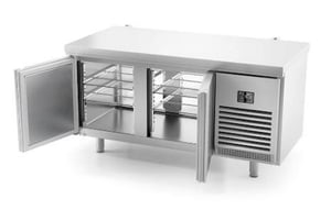 Холодильный стол для выпечки GGM BKI168B